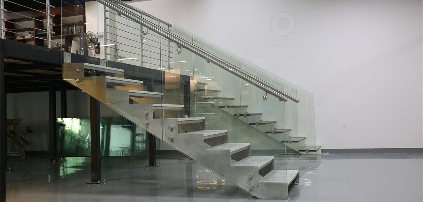 staircase_railing_curtainwall_04