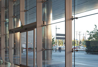 steel_support_point-supported_glass_curtain_wall1